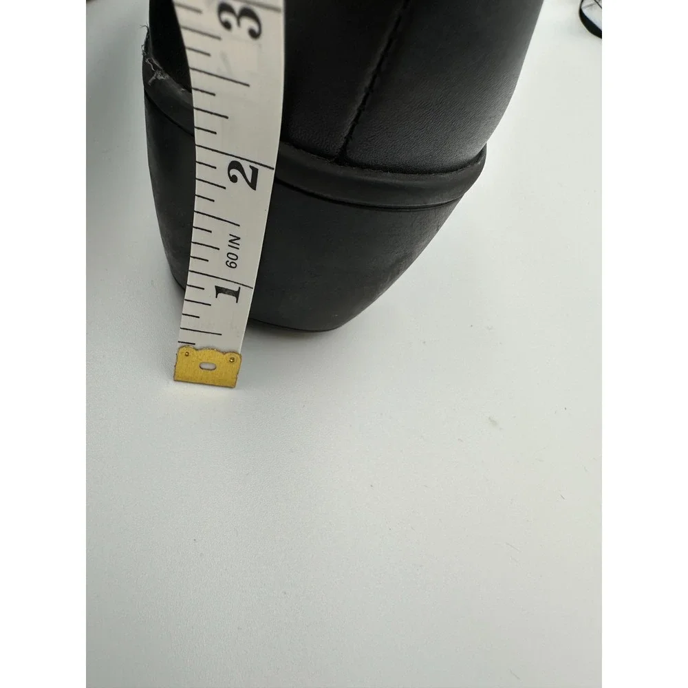 Clarks GRASP Black Leather Slip On Work Comfort Loafers Clogs Women's Size‎ 11 M